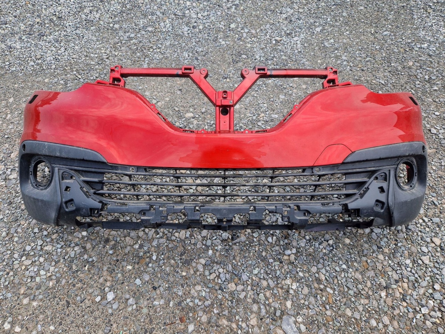 FRONTSTOSSSTANGE RENAULT KADJAR 2015R->2018R