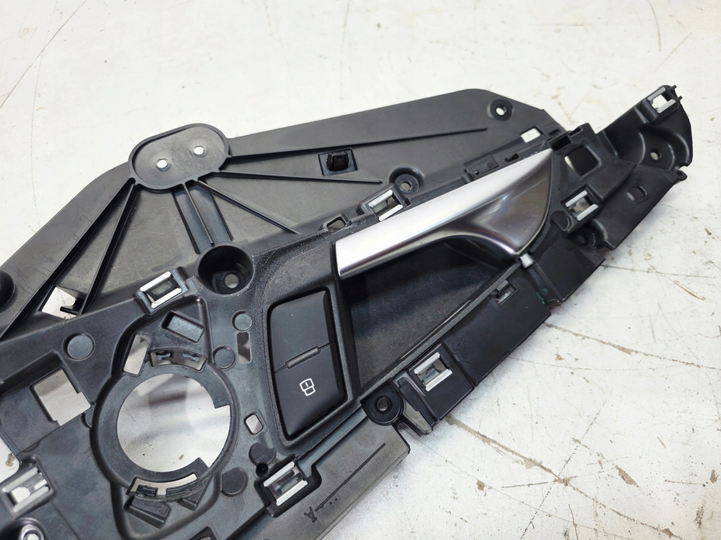 handle inner AMBIENE left rear part AUDI A6 C7 4G0839019A