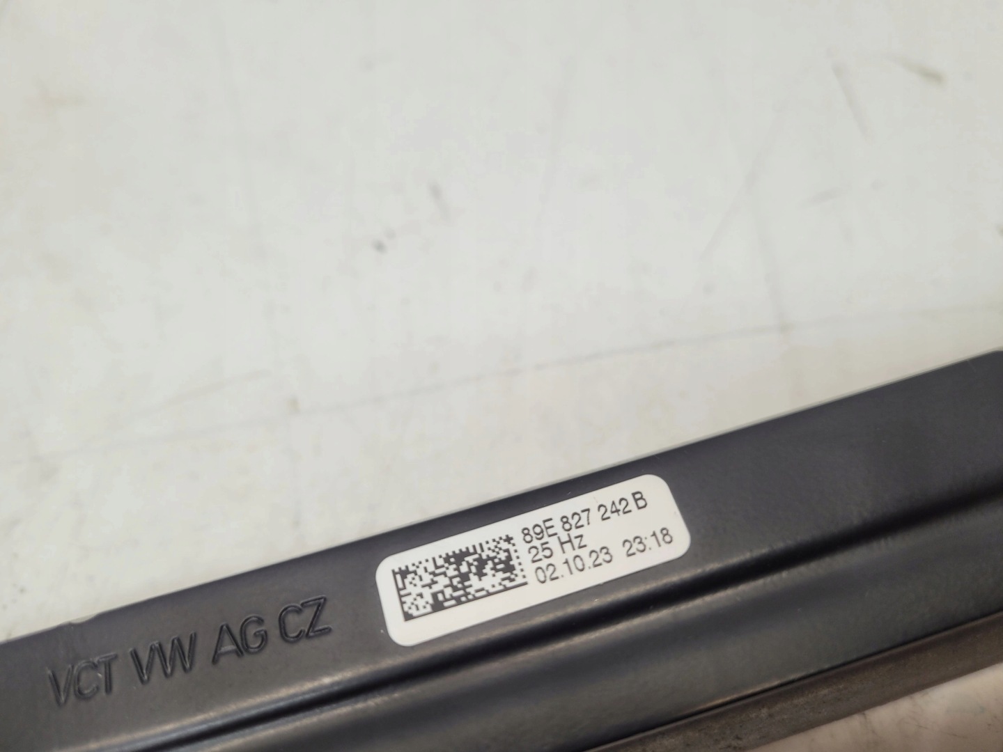 Tilgergewicht WYROWNOWAZAJACY AUDI Q4 E-TRON 89E827242B