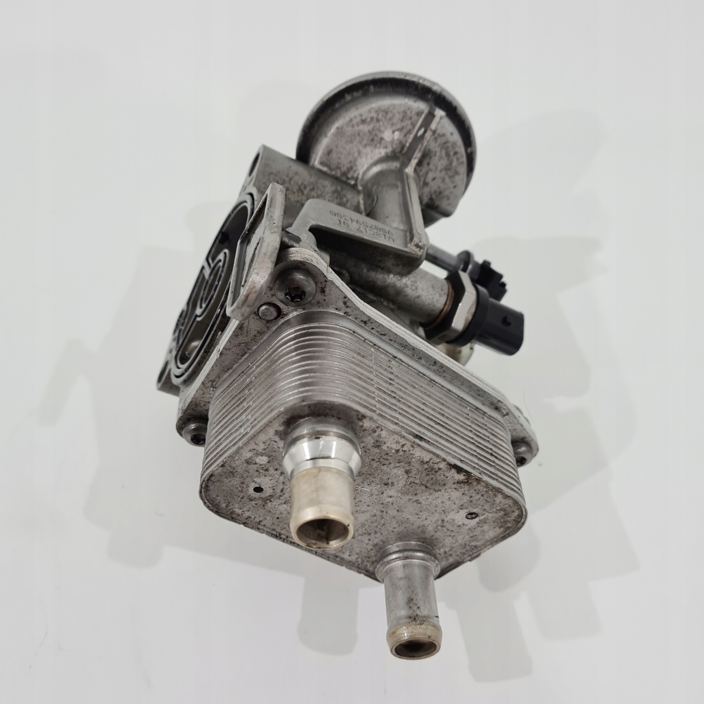 Ölfiltergehäuse Kühler 9607594380 EUR6