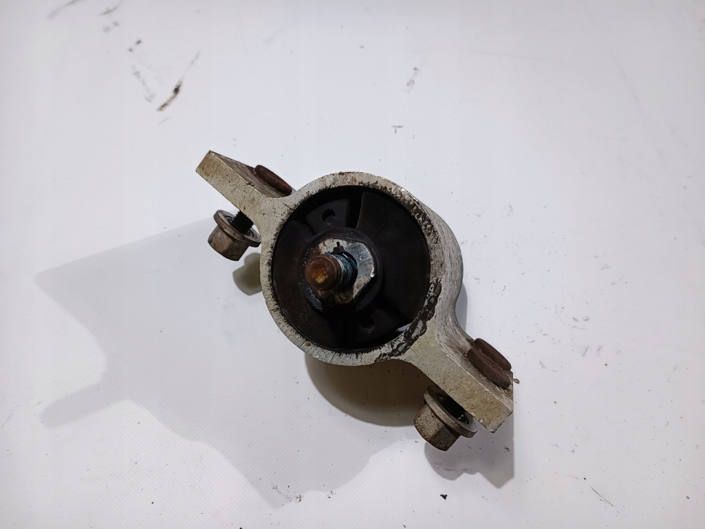 airbag engine mount left Ford F250 F350 6.7 2017