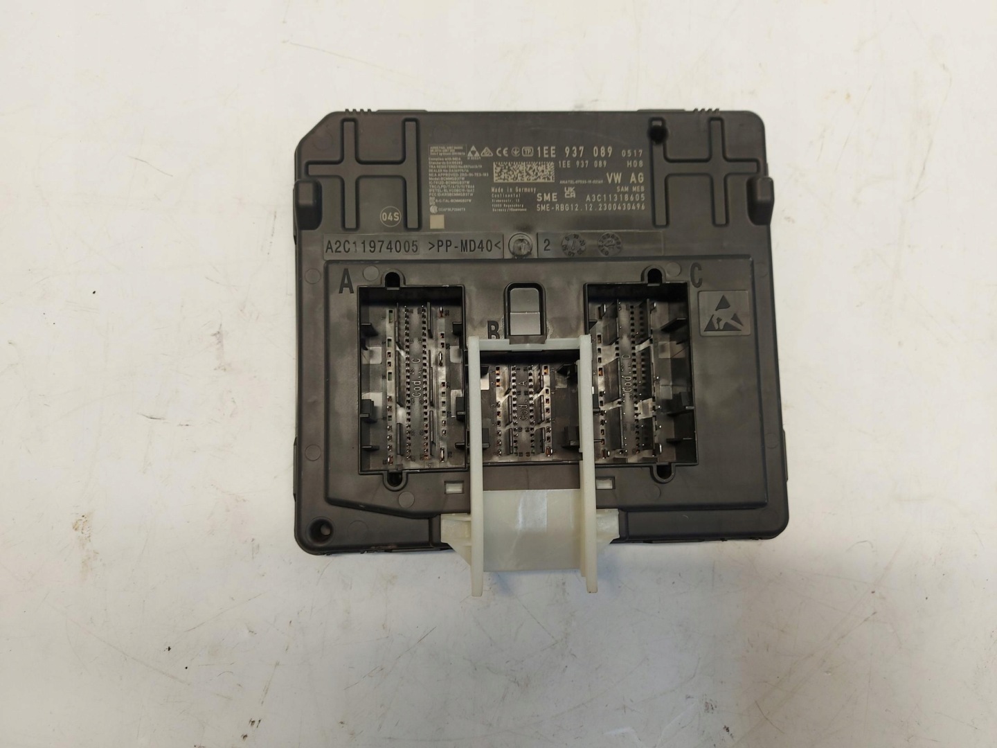 SKODA Enyaq 5LA iV85 module control unit komfortu 1EE937089