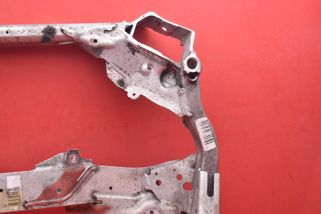 axle beam sider subframe axle beam front BMW E90 E91 2.0 D 163KM 04-10