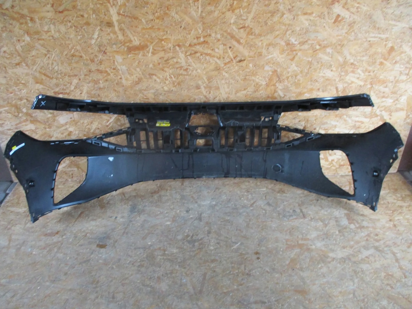 STOSSSTANGE VORNE VORNE VW ID4