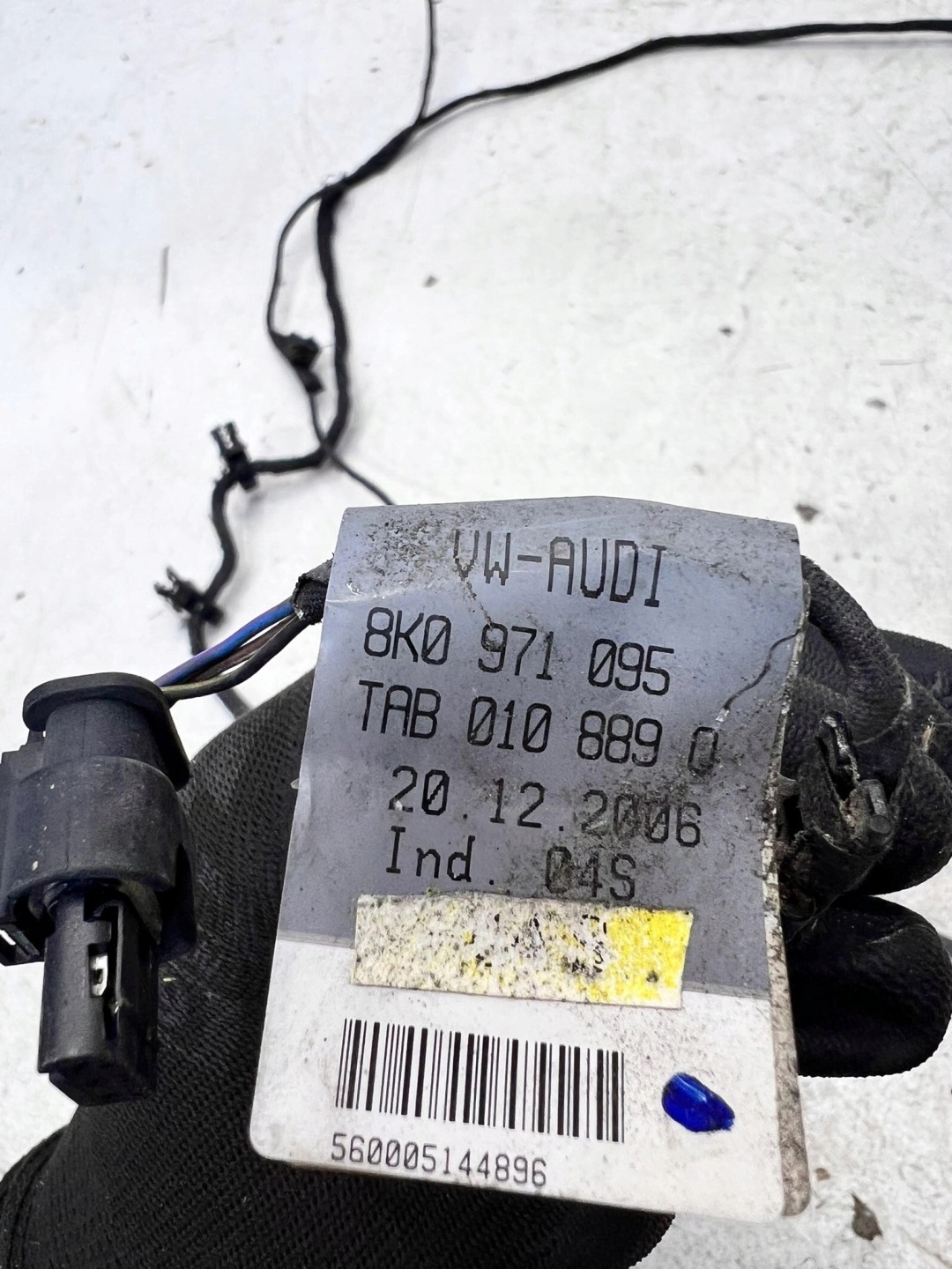 bundle PDC CZUJNIKOW front AUDI A4 B8 8K0971095