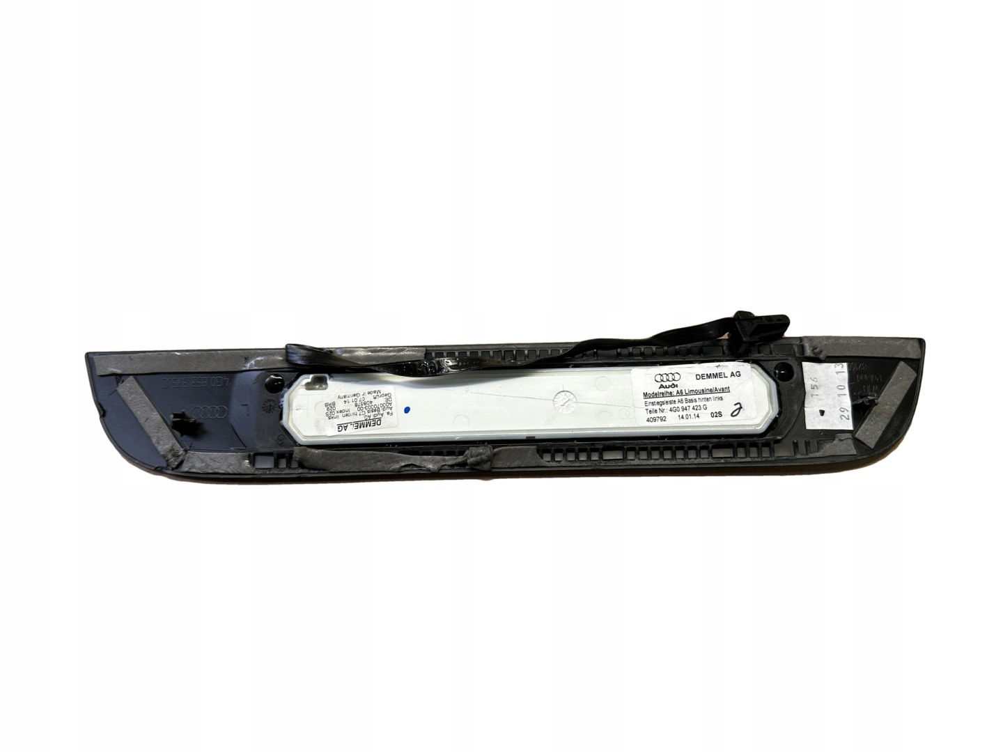 AUDI A6 4G C7 moulding threshold left rear part LED 4G0947423G