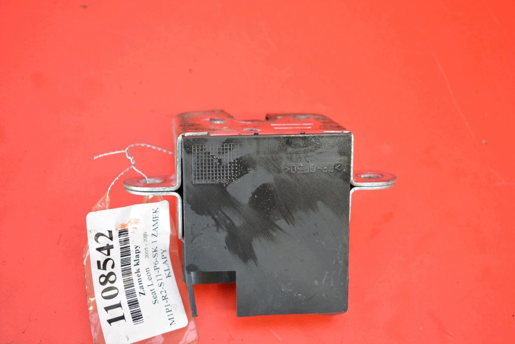 lock bonnet rear part boot 1K6827505E SEAT LEON 2 II 5D HB 05-09