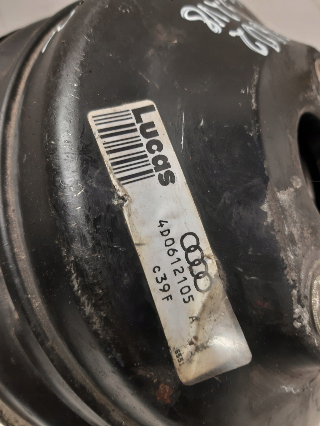 servo AUDI A8 D2 4.2 V8