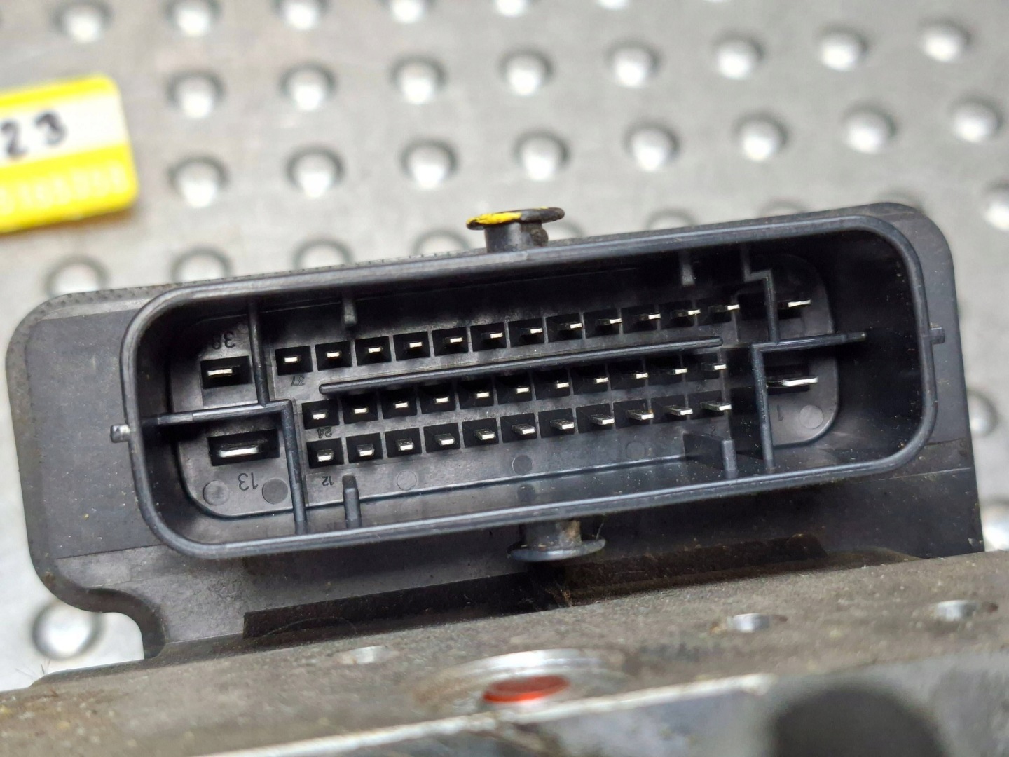 Pompa Centralina ABS KIA CARNIVAL e 98- 58920-4D520 4D589-20800