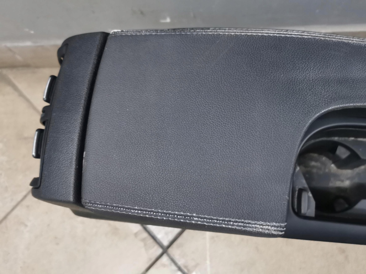 TUNEL central armrest OPEL INSIGNIA A 08-13