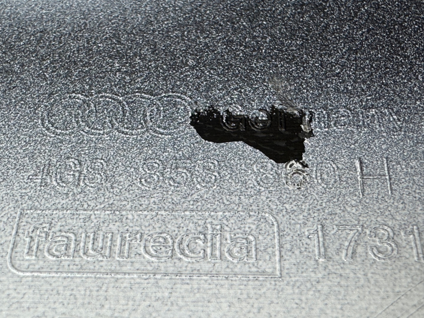 AUDI A7 4G8 moulding threshold right 4G8853856J LS9R 19km
