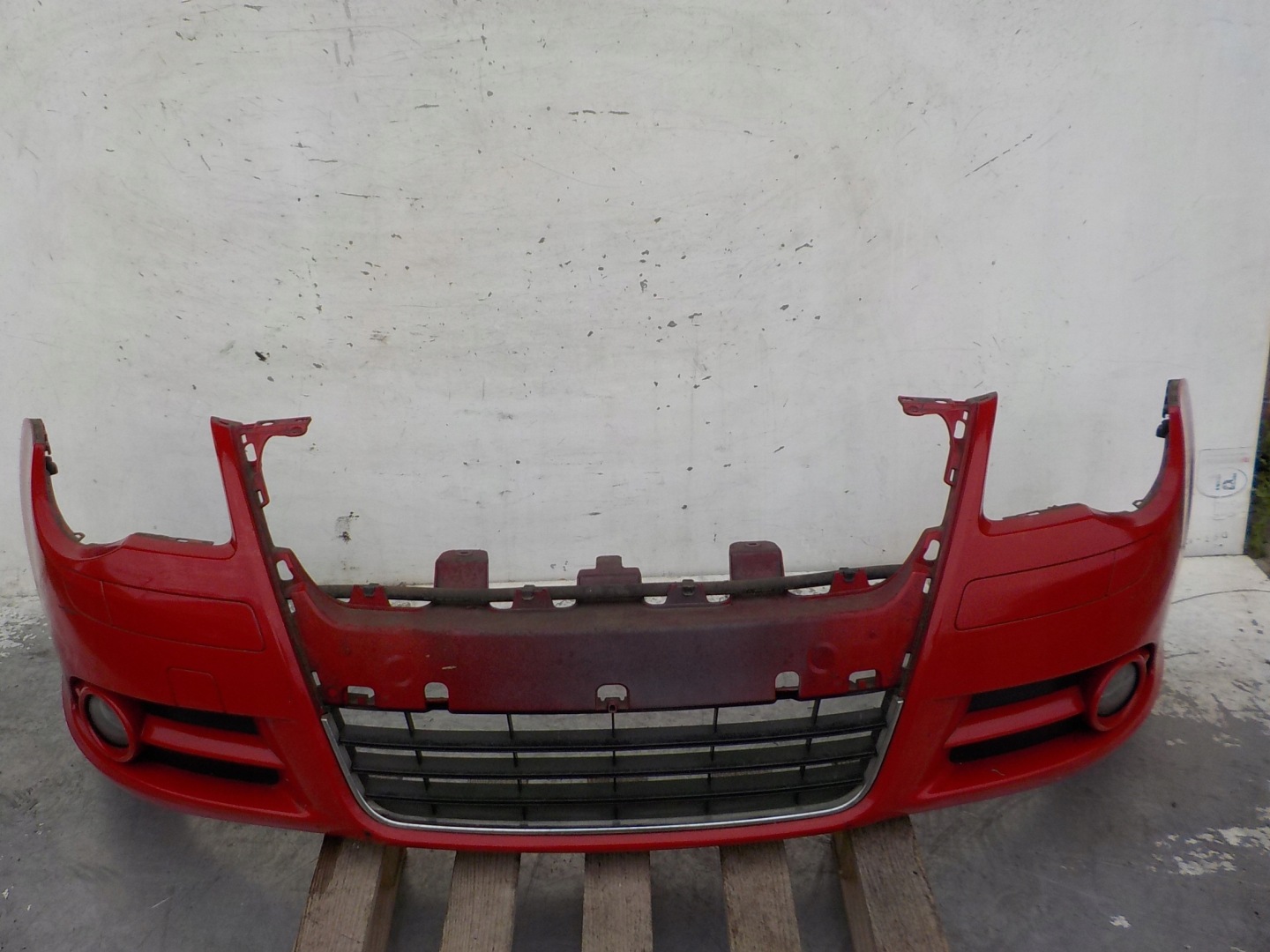 857 VOLKSWAGEN EOS bumper front front