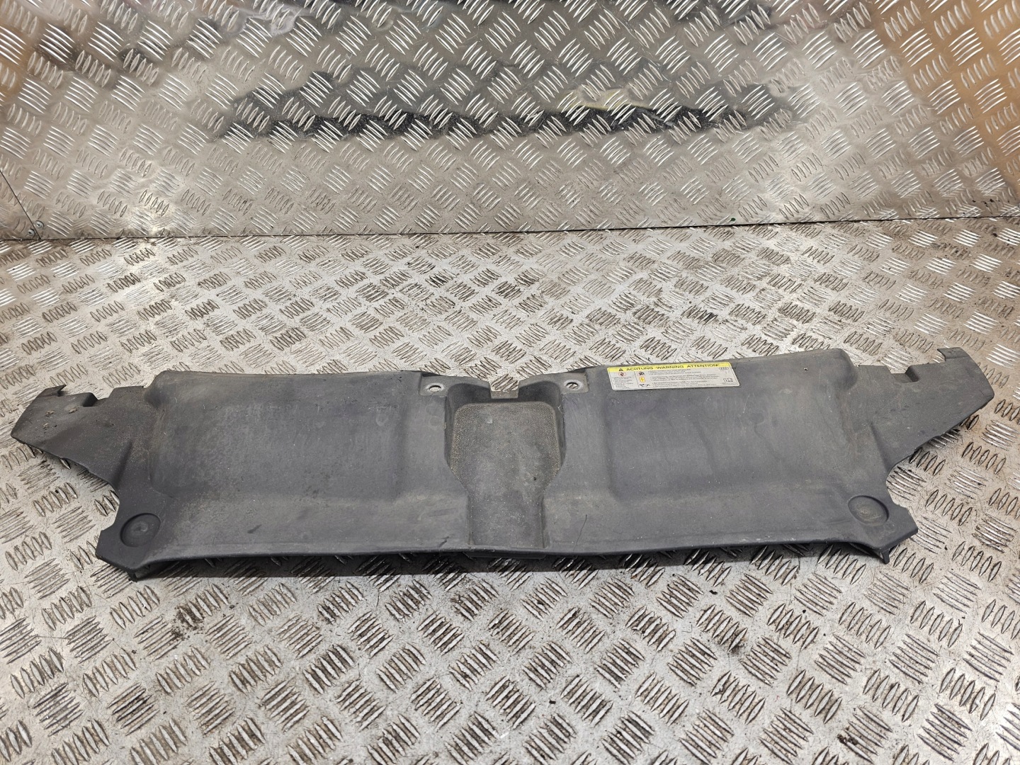 original kryt stěny předního AUDI A6 C7 LIFT 4G0807081D