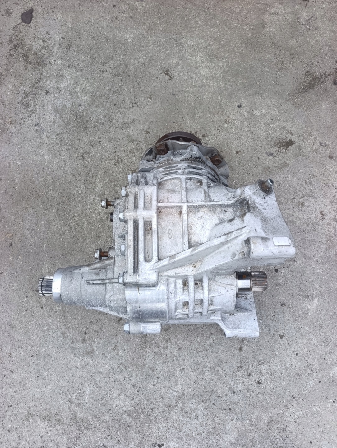 Reduktor Getriebe getriebe VW T5 2.5 TDI 02H409053D