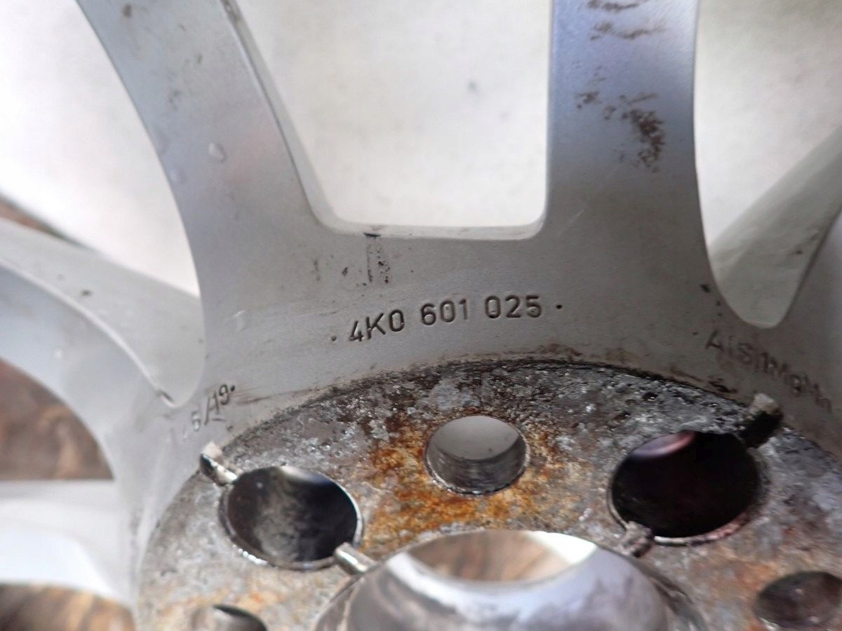 disk hliníkový AUDI A6 C8 4K 2018- 17" 5x112 ET 36 7,5J 4K0601025