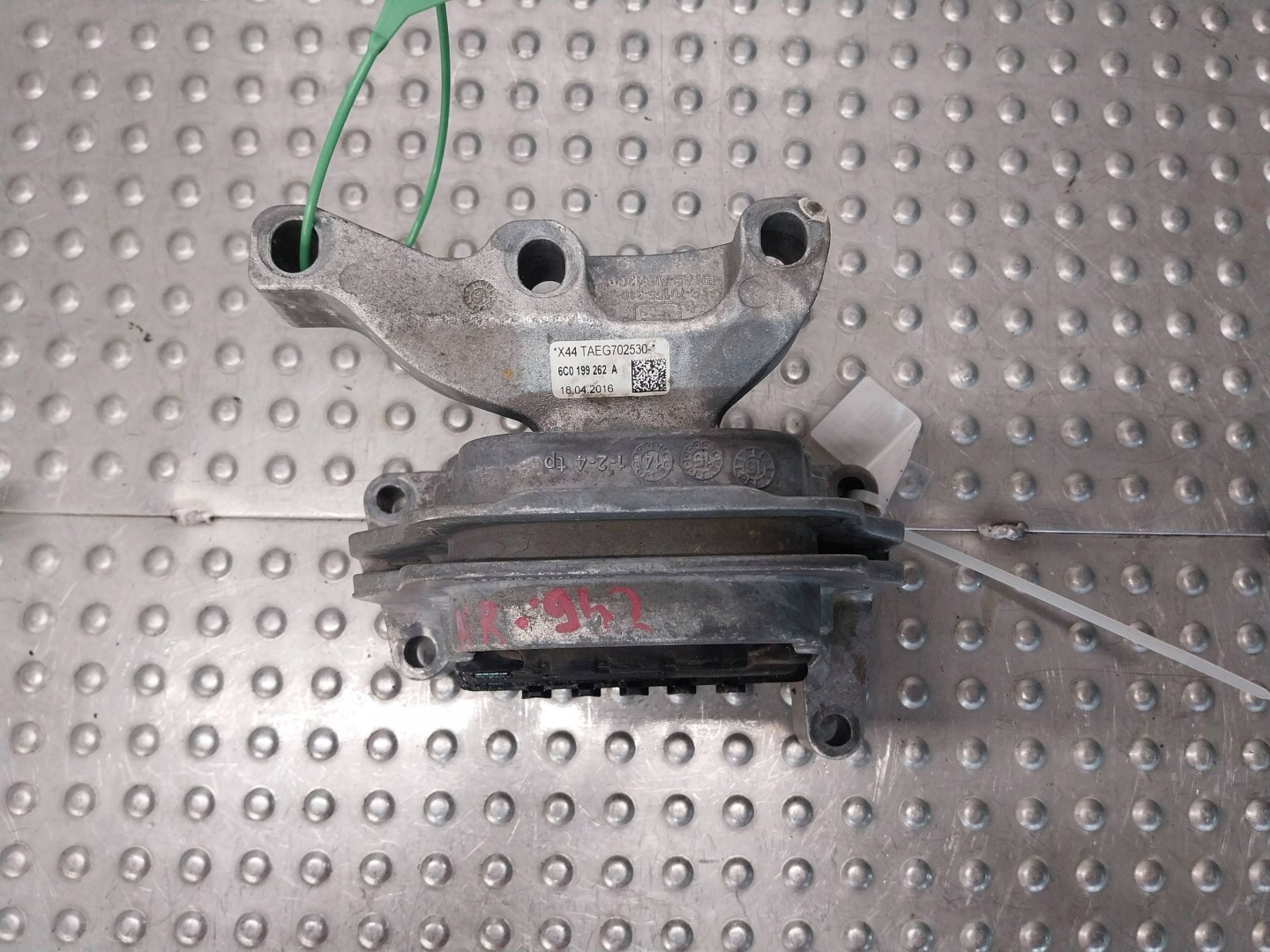 holder engine mount 6C0199262A VW POLO V IBIZA IV FABIA III 1.4 TDI CUS
