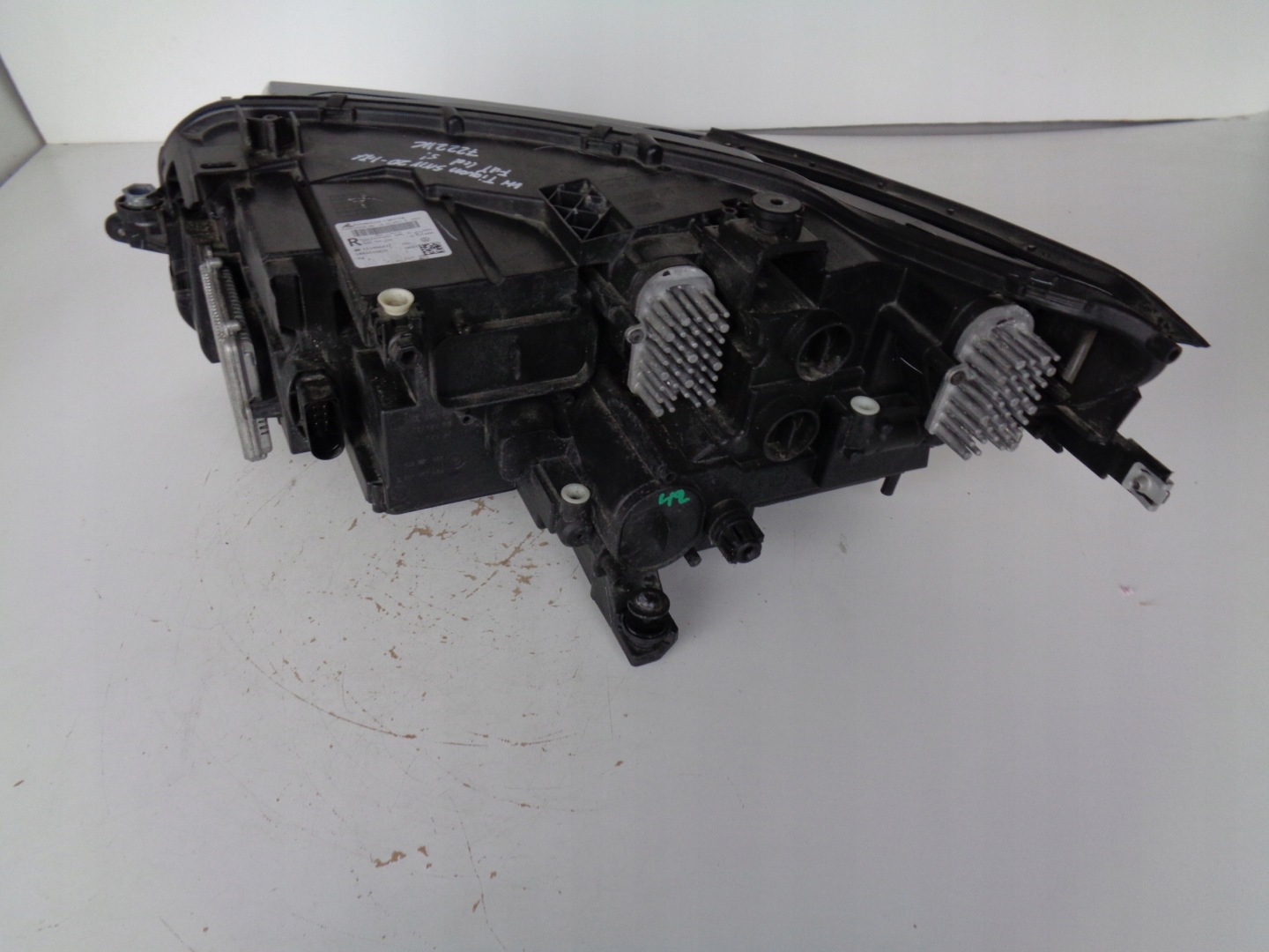 light right REFLEKTOR VW TIGUAN 5NN ALLSPACE 20- LIFT FULL LED IQ LIGHT