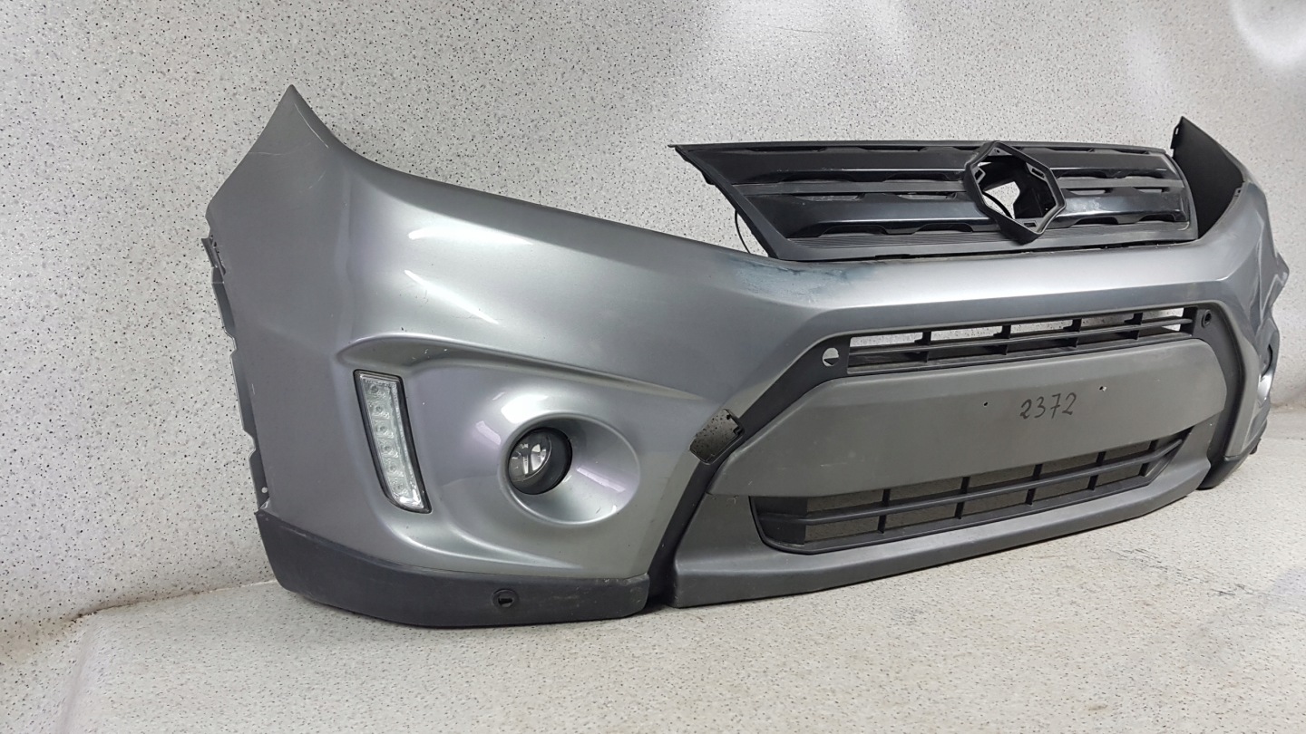 SUZUKI GRAND VITARA 2015 - grill damaged bumper front 2372