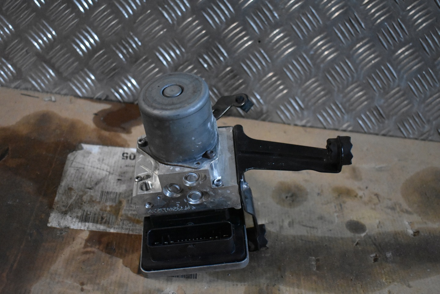 IDEALNY control unit pump ABS BMW G01 G02 XD 1 9