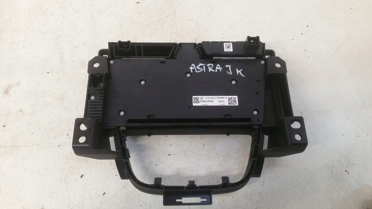 Panel radia 13346049 Opel Astra J