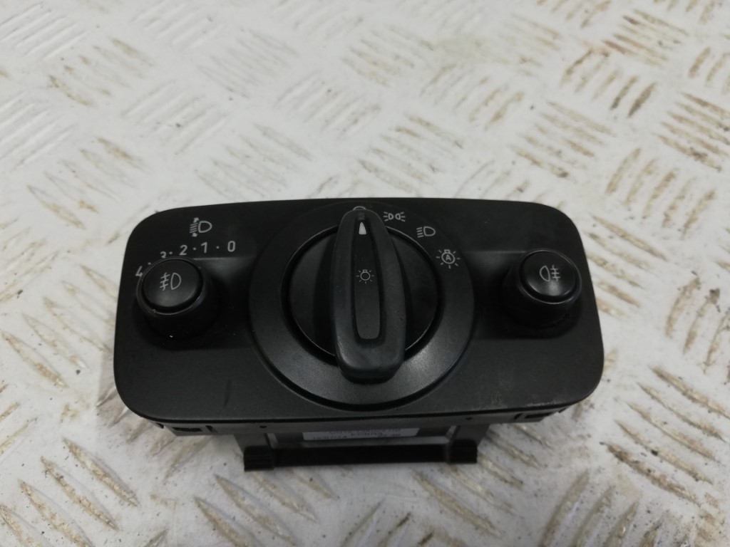 Ford Ecosport light switch CN1513A024HB