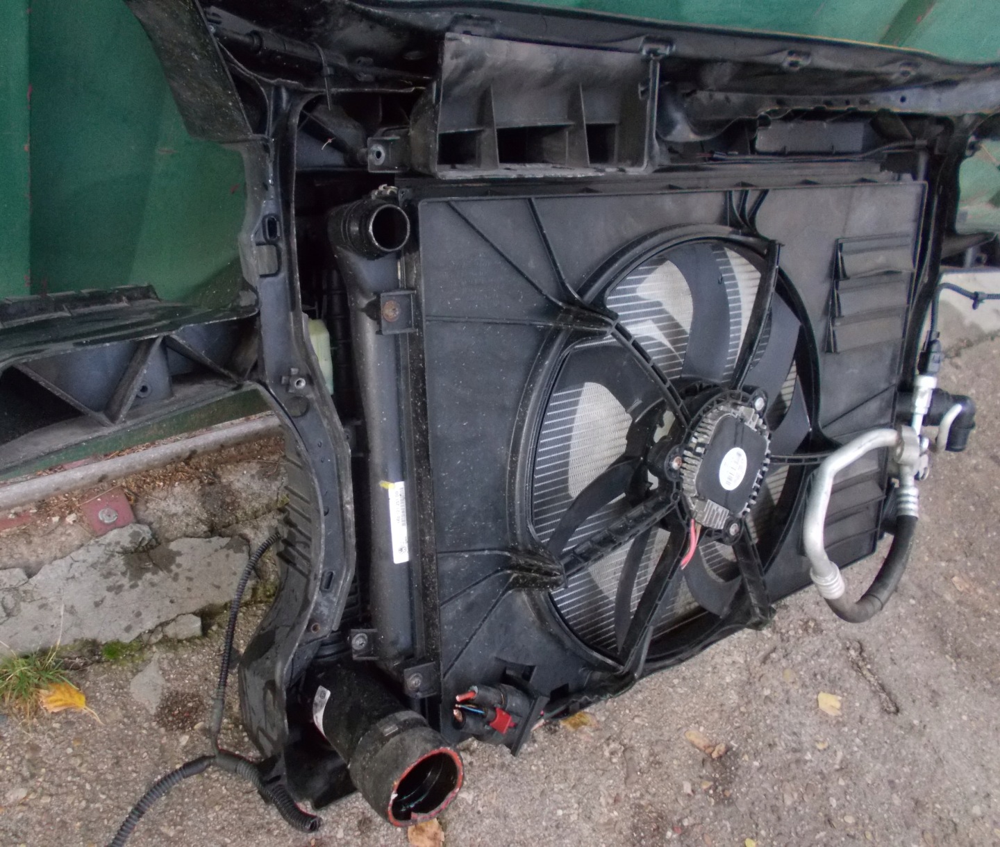 VW GOLF VI plus 1.6 TDI 09R support panel for radiators radiator 1K0820411N