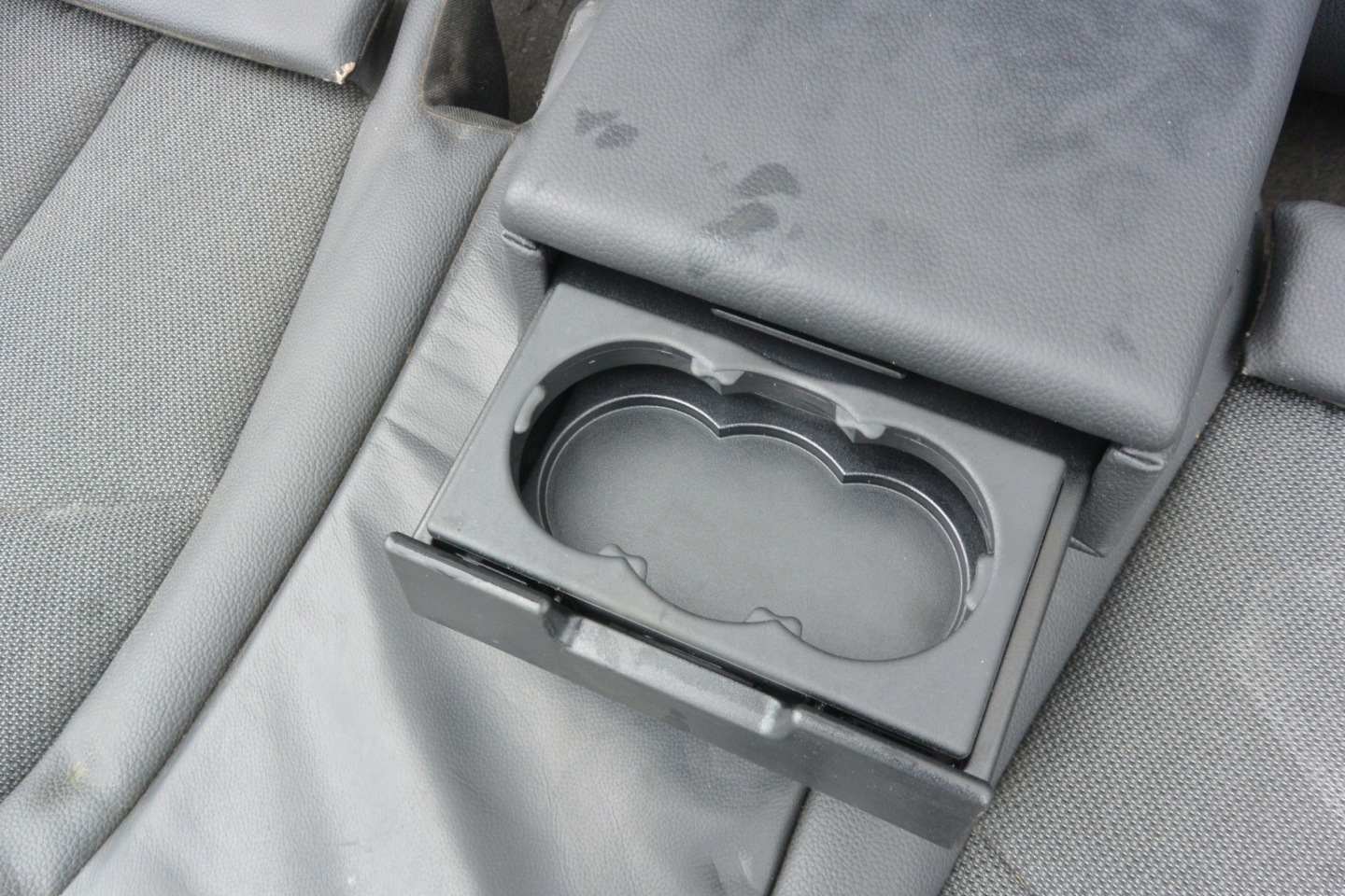 SIÈGE ARRIÈRE ISOFIX MERCEDES W211 LIFT BERLINE