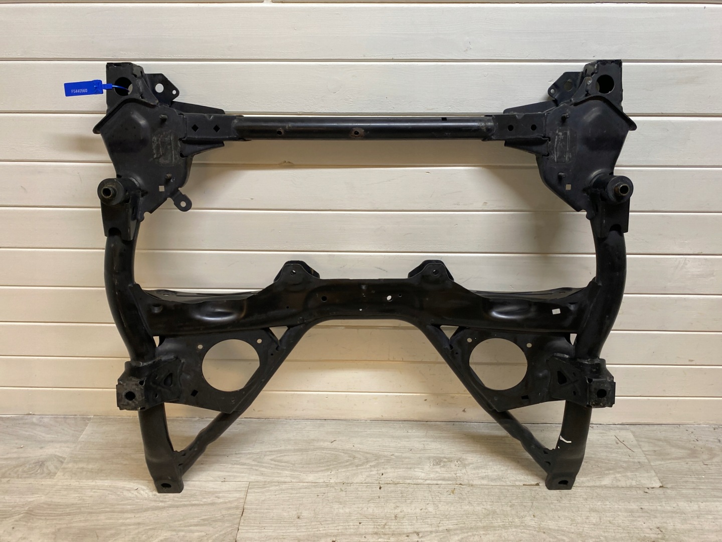 subframe sider below engine BMW 1F20 F21 2 F22 3 F30