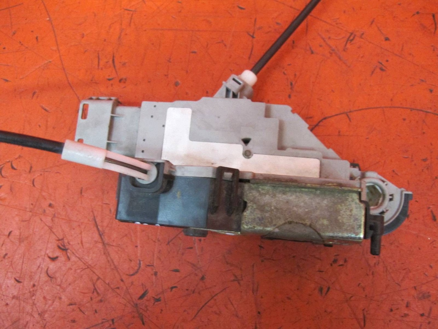 PEUGEOT 407 lock door left front front 6 PIN 9660698480 EUROPA