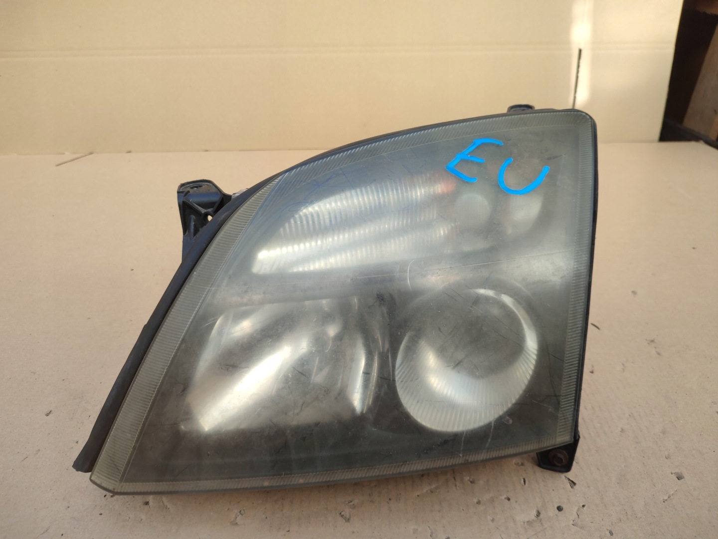 REFLEKTOR left light front lens EUROPA OPEL VECTRA C 02-05