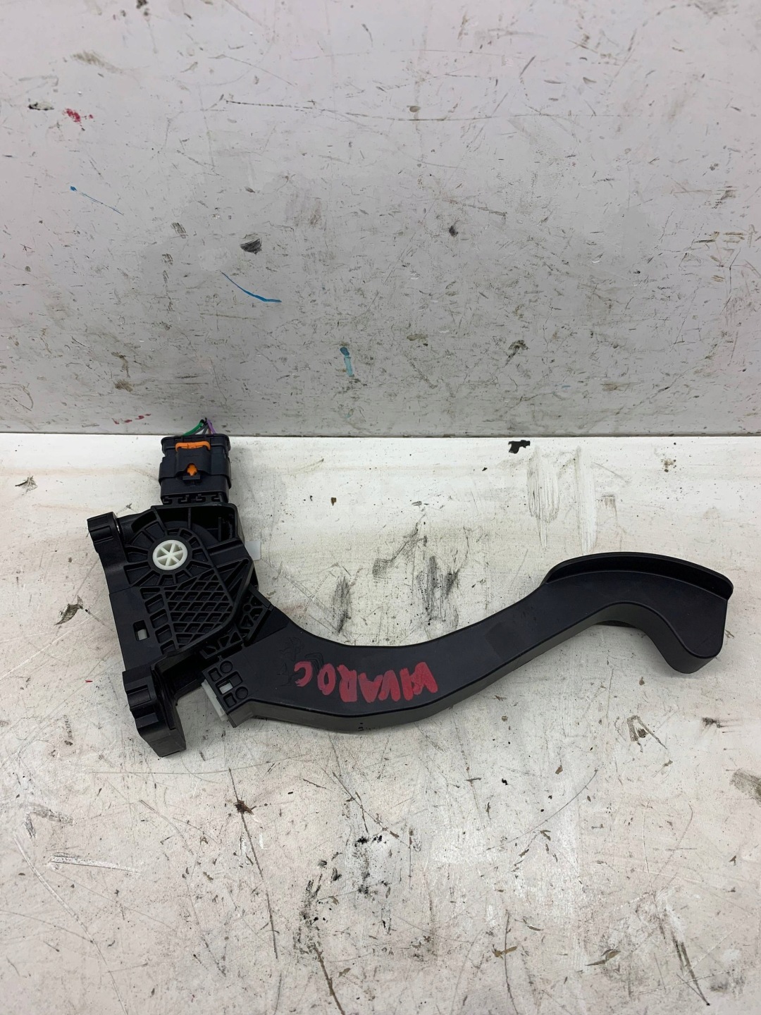 accelerator pedal potentiometer 9839353480 OPEL VIVARO C (2019-)