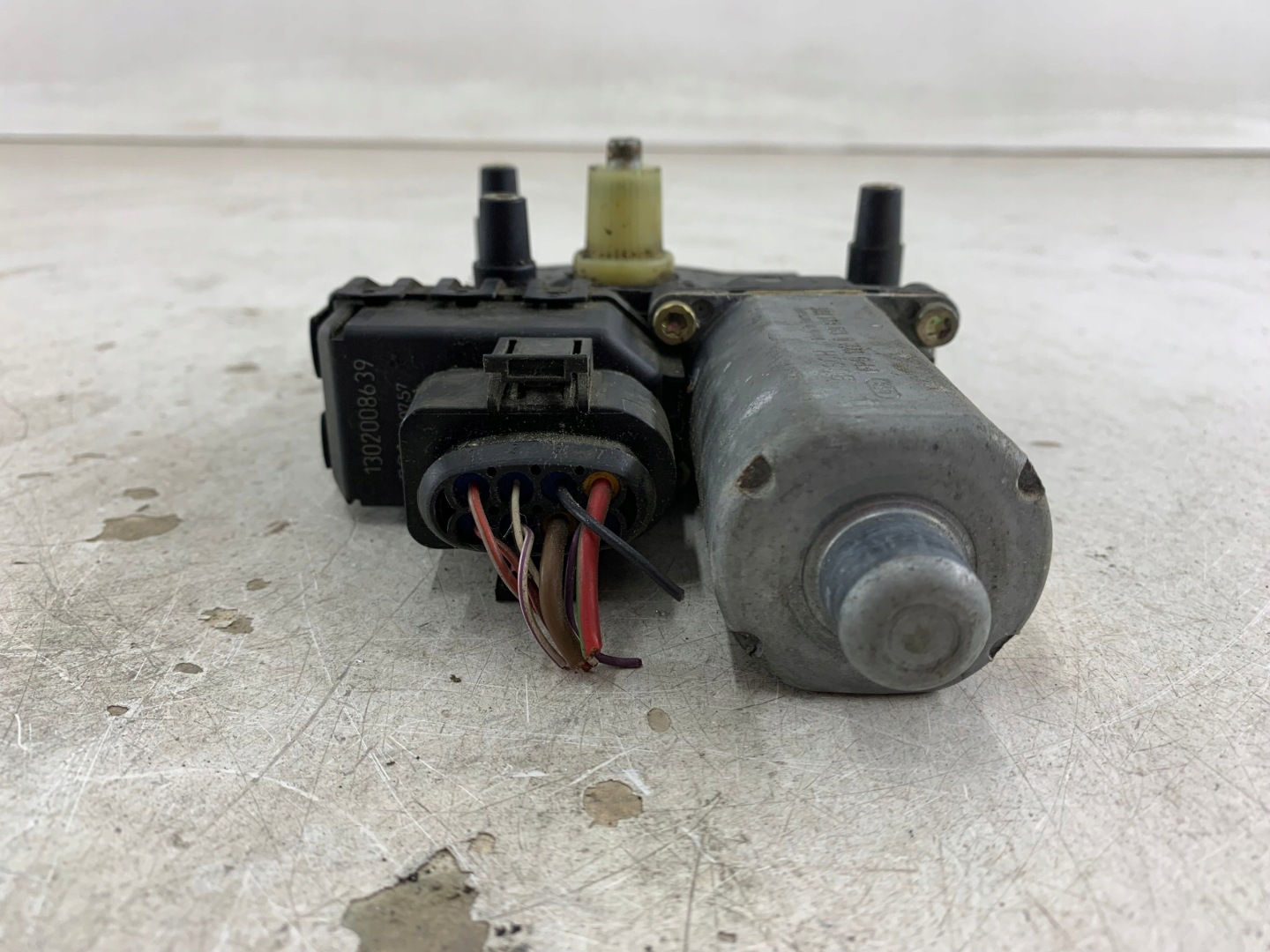 AUDI A6 C5 mini motor windows left front 0130821775