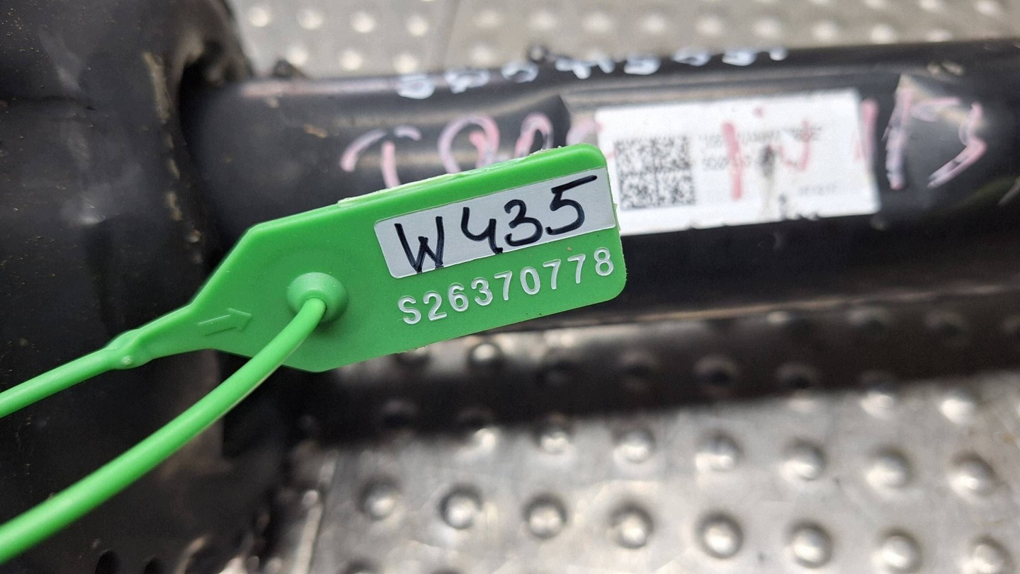 shock absorber left right front 5Q0413031HT VW T-ROC A3 8V PASSAT B8 GOLF VII