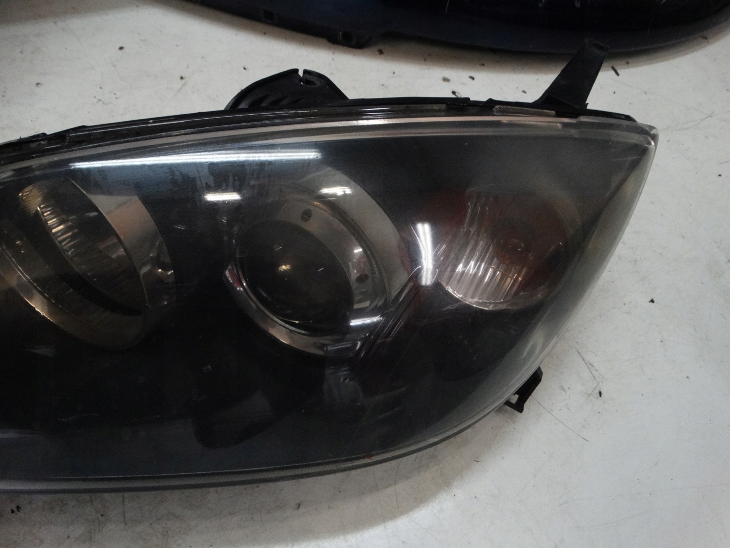 REFLEKTOR lights left front MAZDA 3 STANLEY P2951 12V