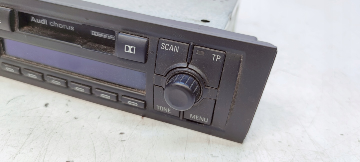 RADIO AUDI CHORUS AUDI A3 8P 8P0035152B