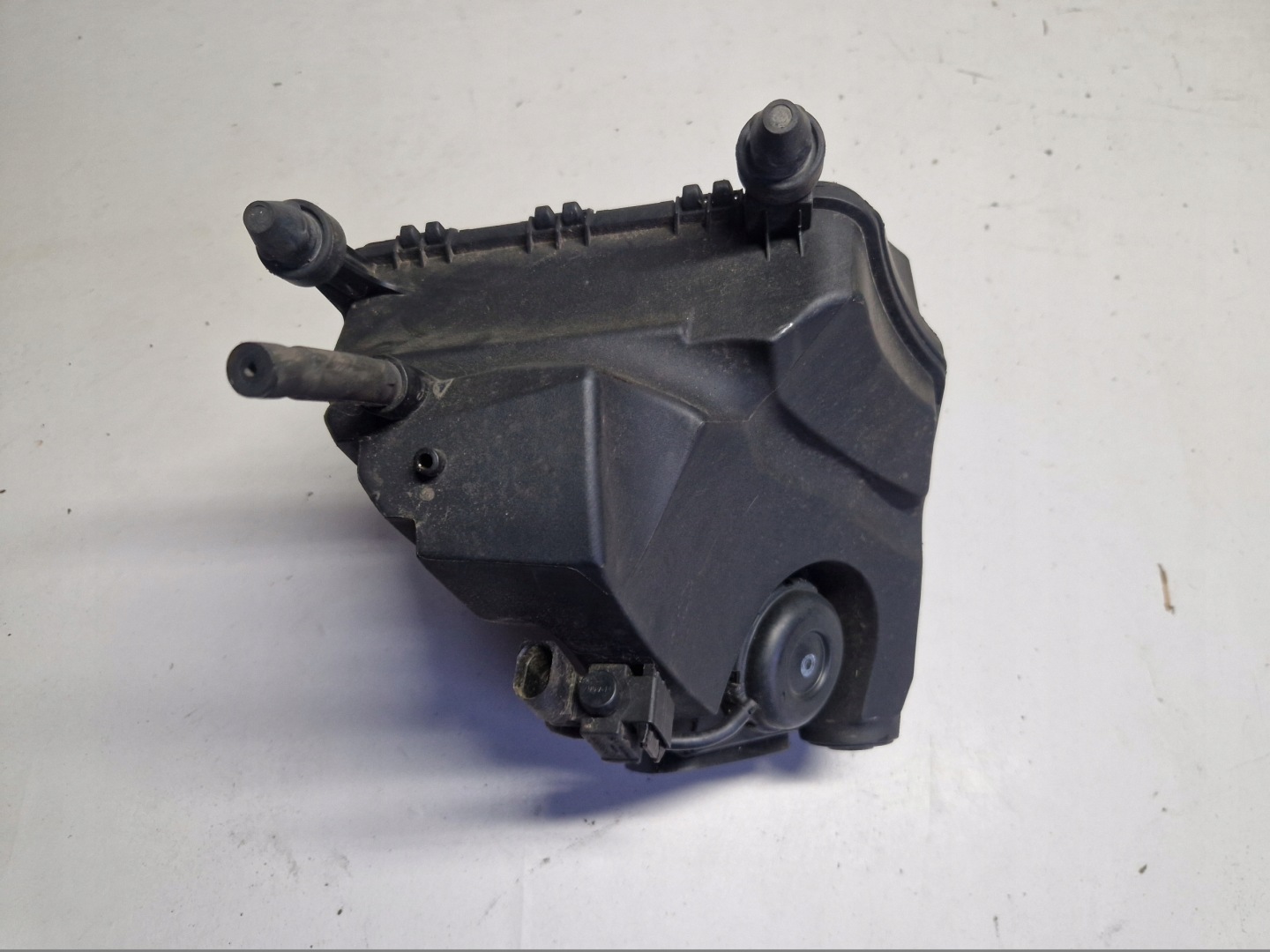 AUDI A6 C6 A6C6 3,2 FSI Benzin Gehäuse filter luft 4F0133835F