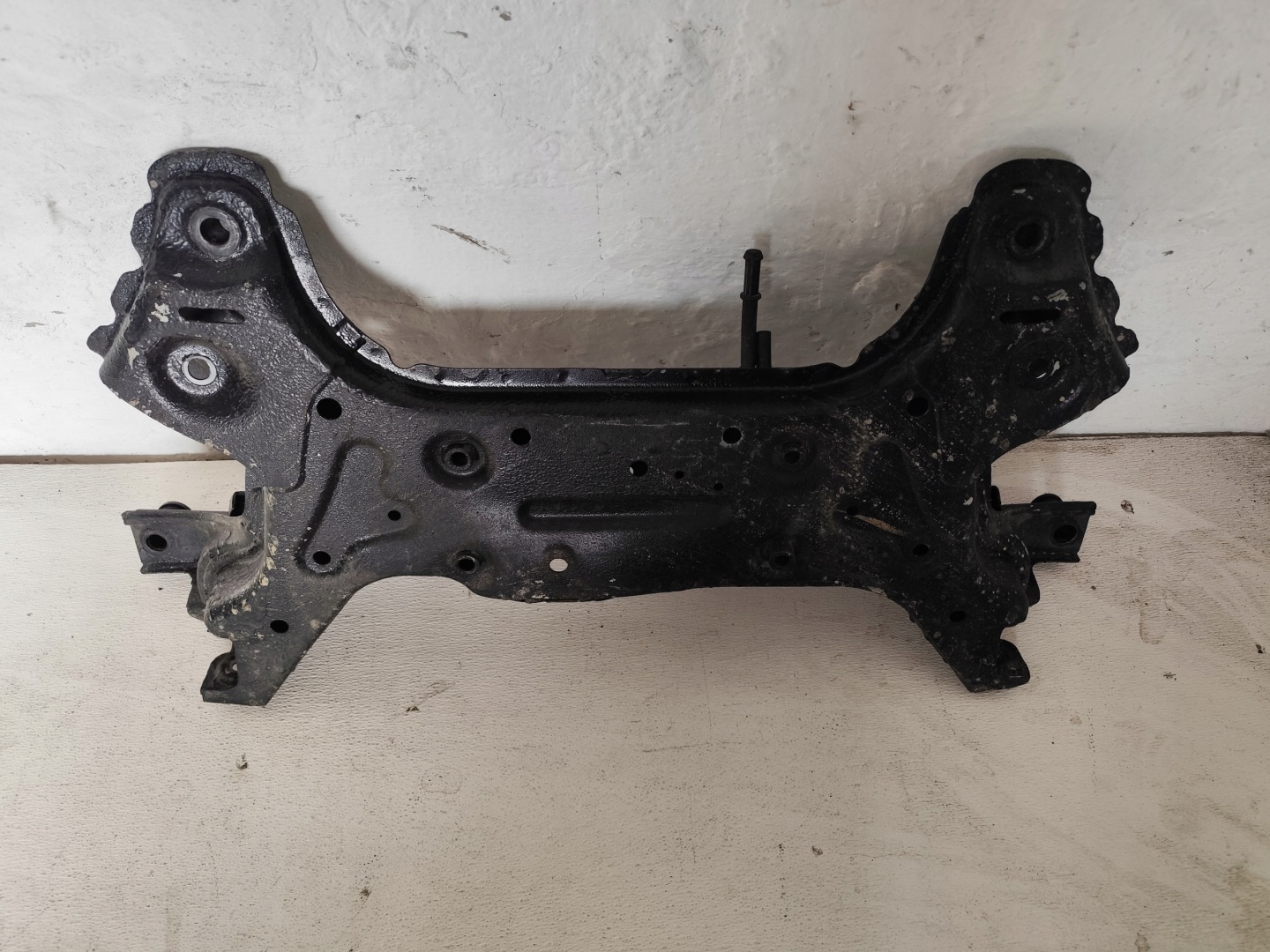 HYUNDAI IX20 2019 VENGA axle beam subframe of the engine