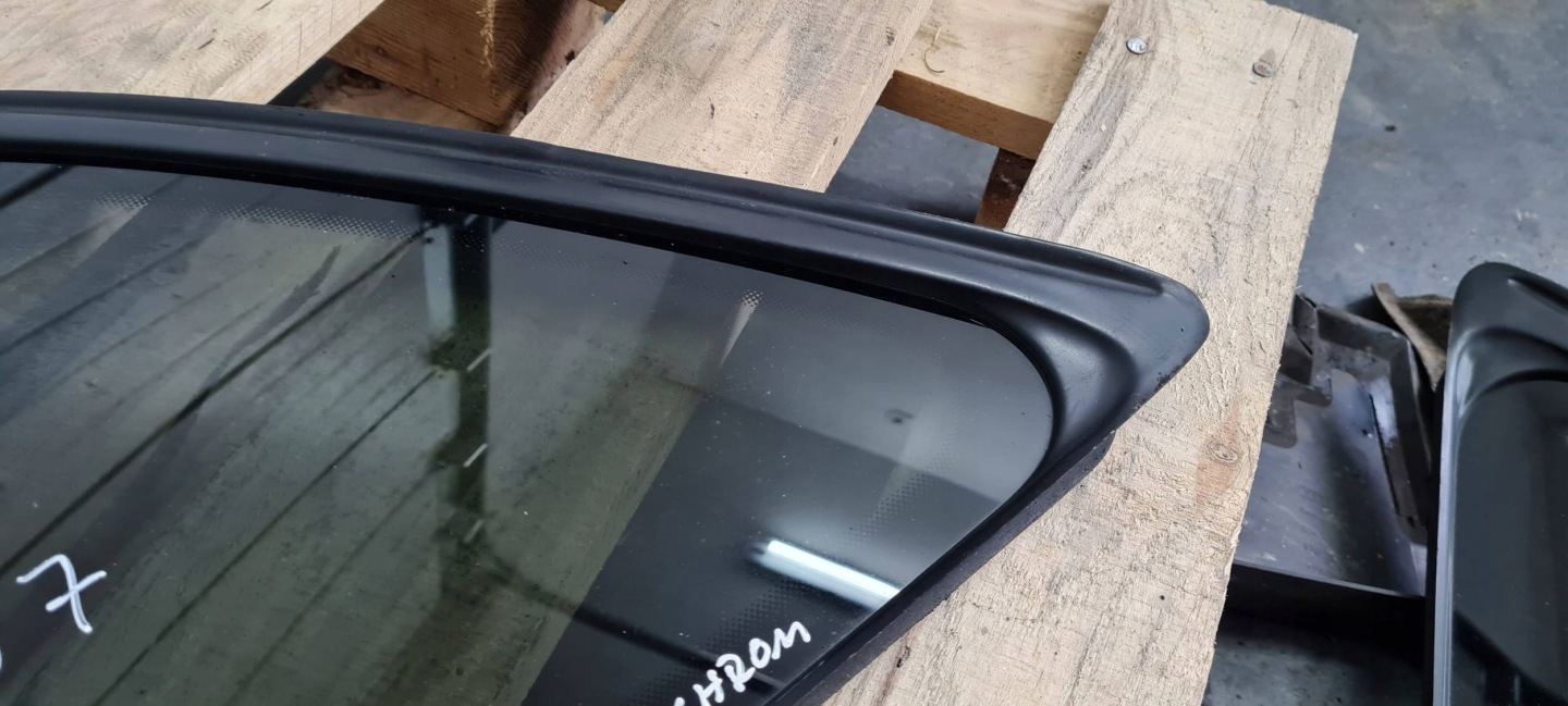 Q5 8R window bodywork left left rear part AS3 12R 8R0845299Q