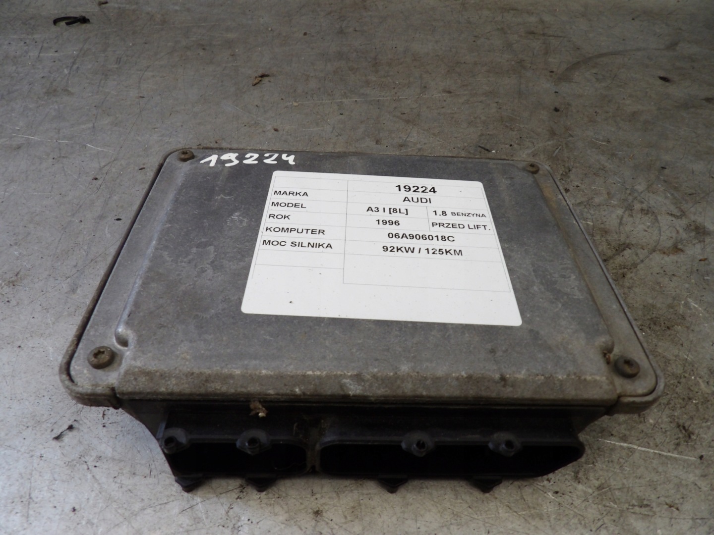 AUDI A3 UND 8L COMPUTER, BEDIENTEIL 06A906018C, 0261204126/ 127