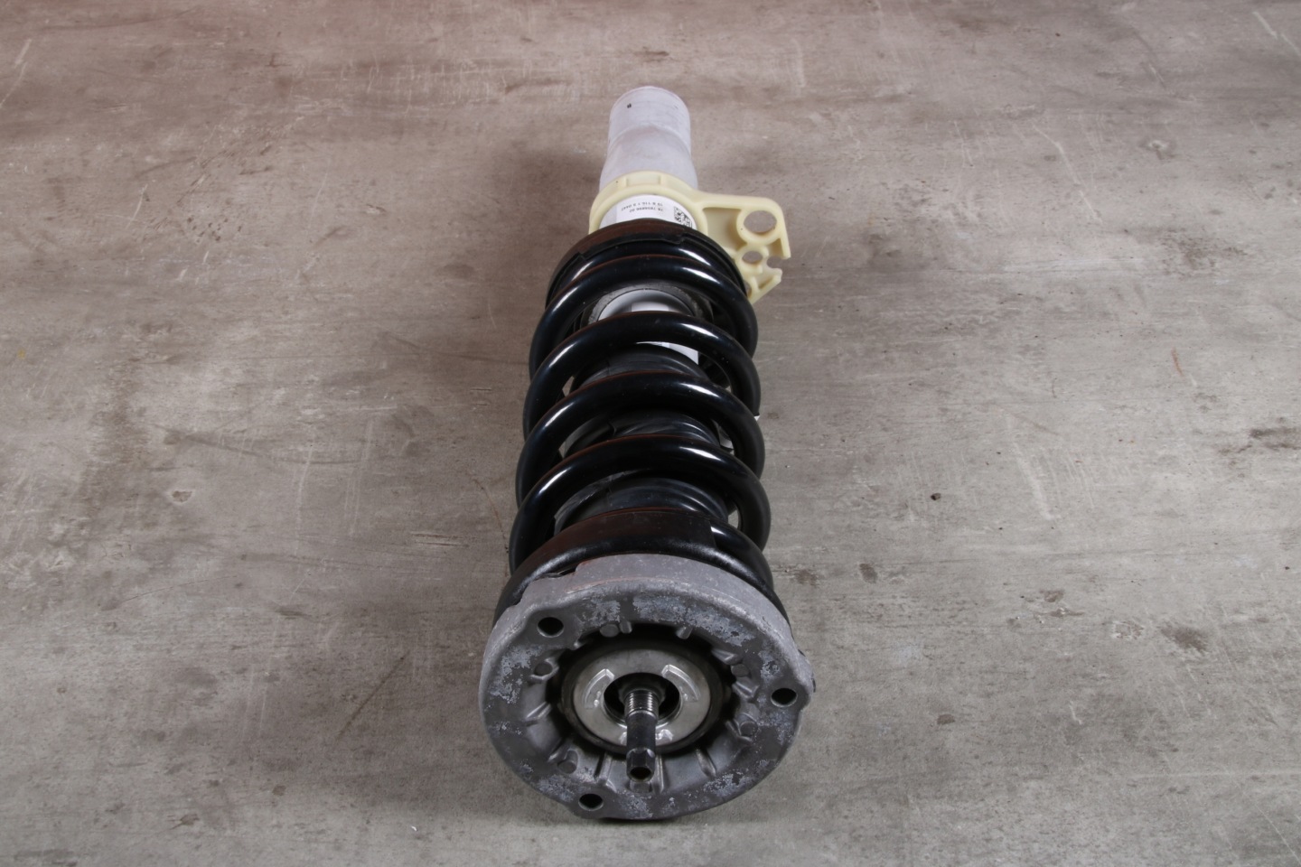 BMW M8 F91 F92 shock absorber right front right front EDC 7856896