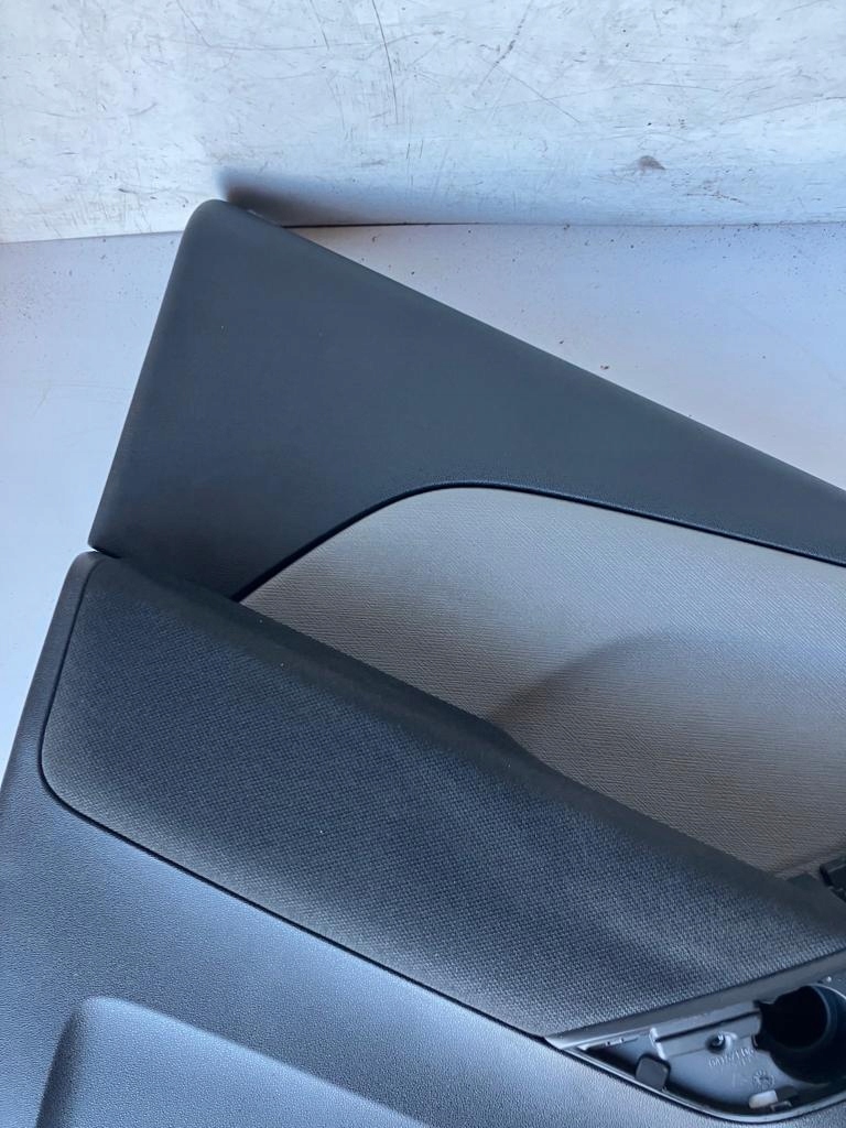 oldal ajtó bal eleje C4 PICASSO II