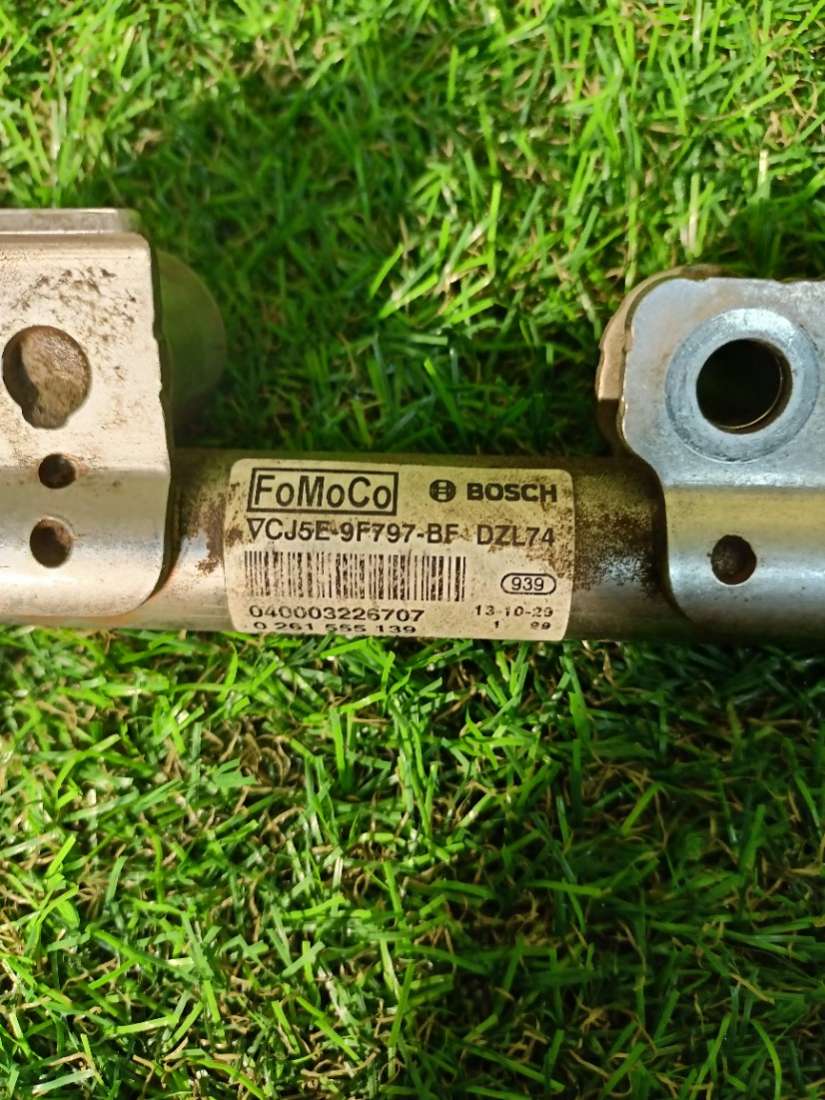 Rampe injection Ford Fusion 2 2014