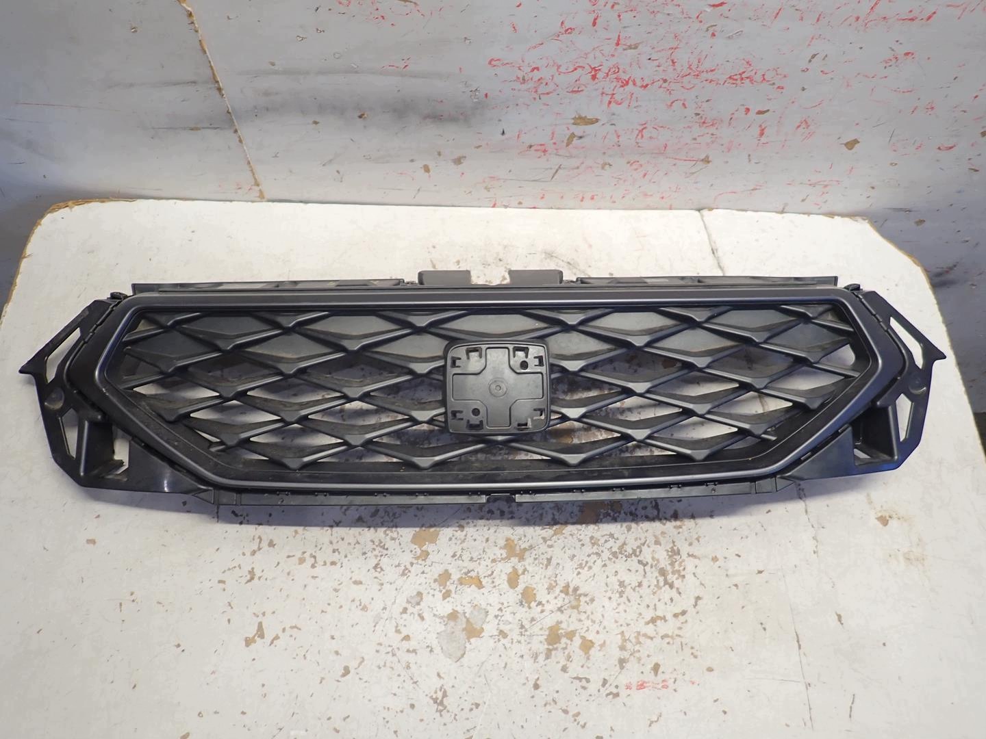 Grill SEAT ATECA LIFT 2020- 575853654P