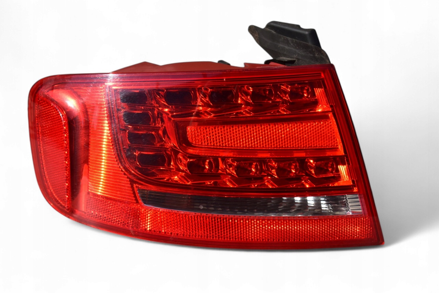 light left rear part AUDI A4 B8 sedan EU 8K5945095K
