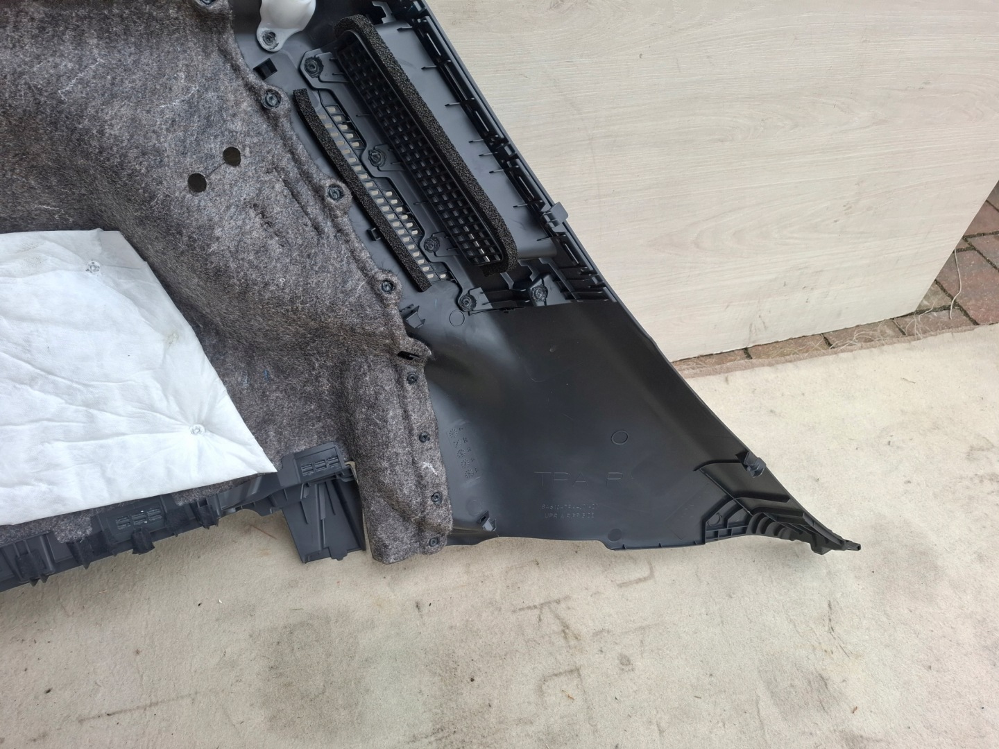 Honda CR-V V 2022r boot upholstery right 84610TPAJ0120