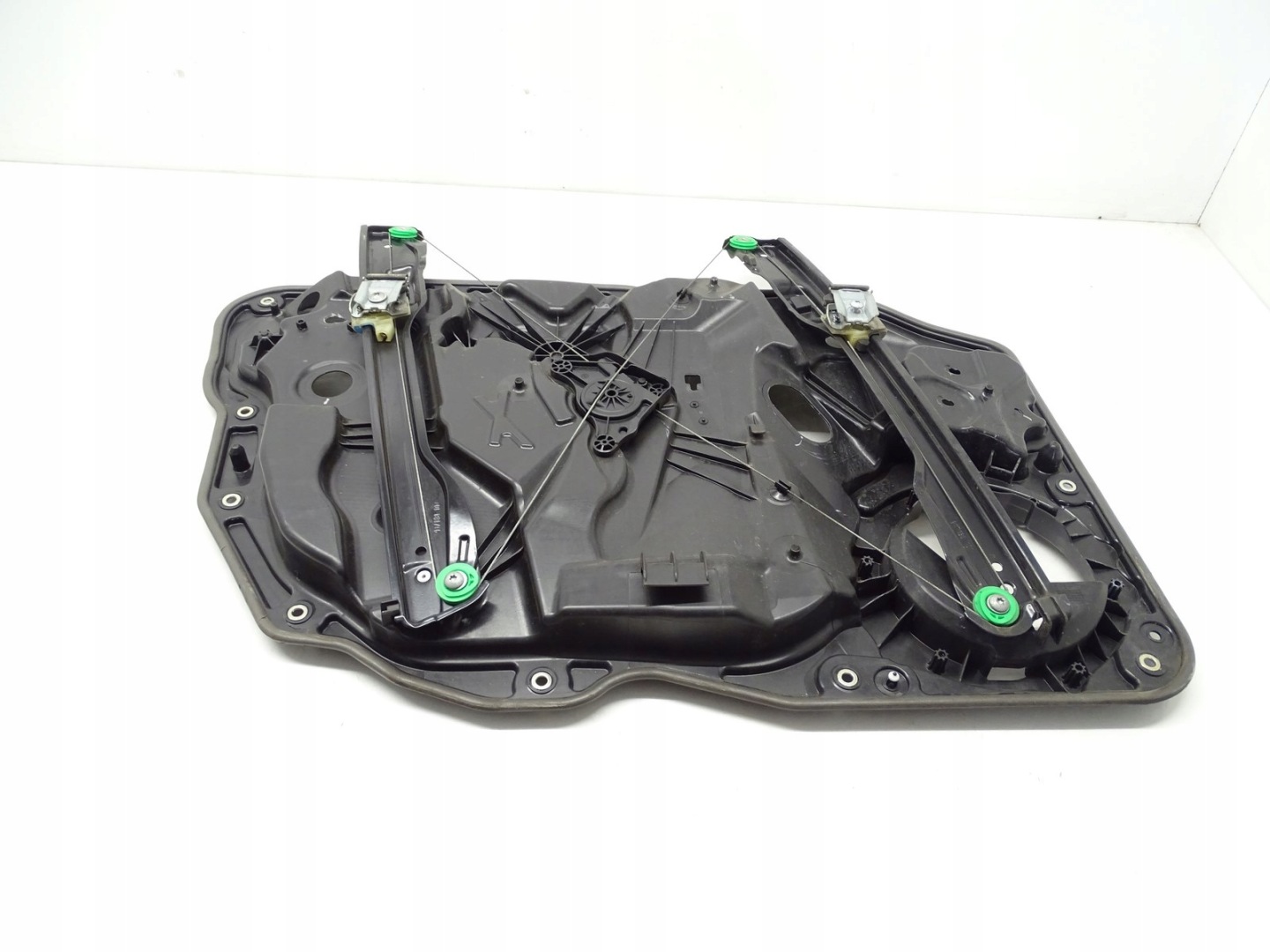 window regulator mechanism right front VW TOUAREG II 7P 7P6837756C