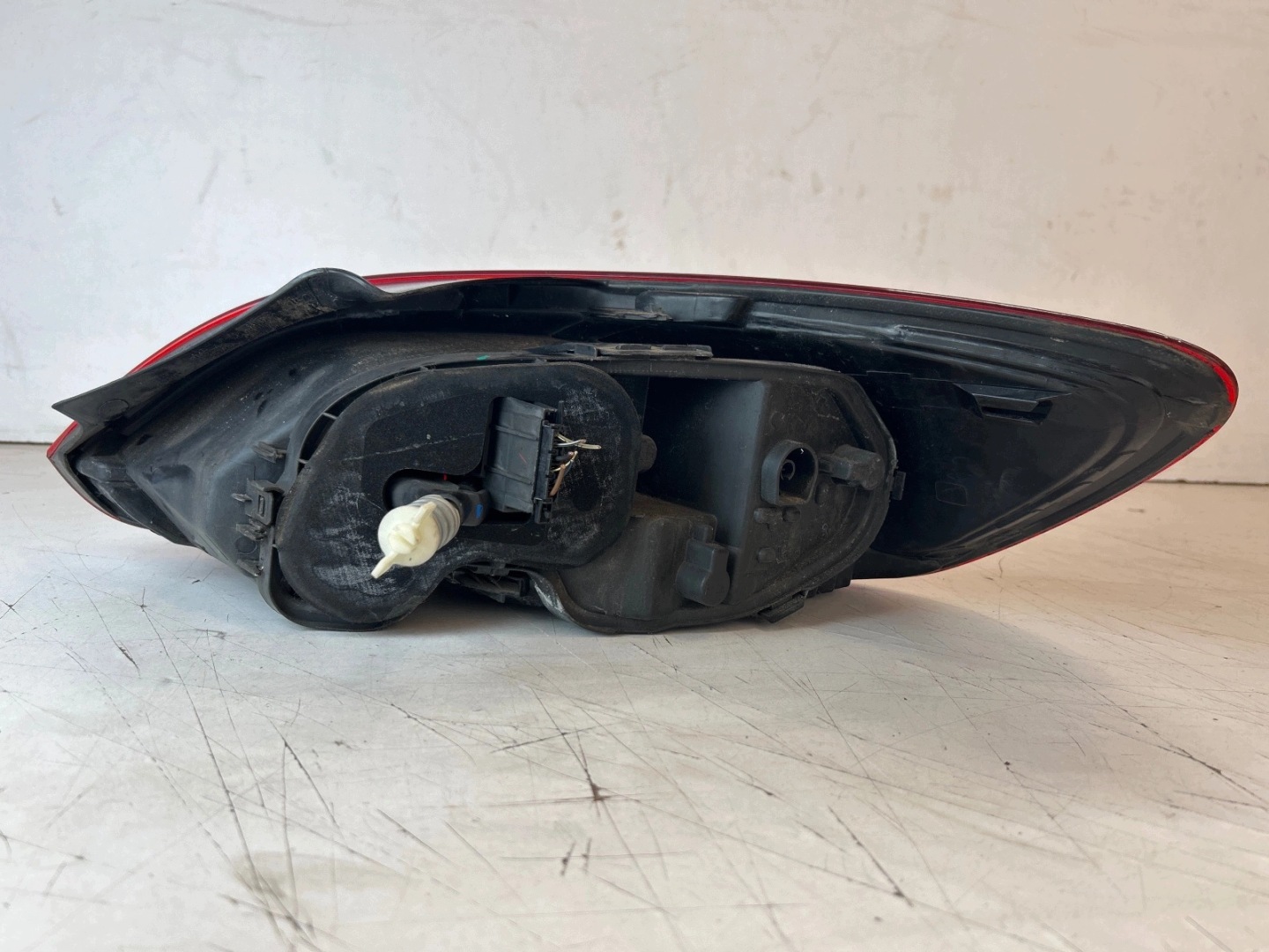 light rear part rear left Volkswagen Scirocco III UK right hand drive