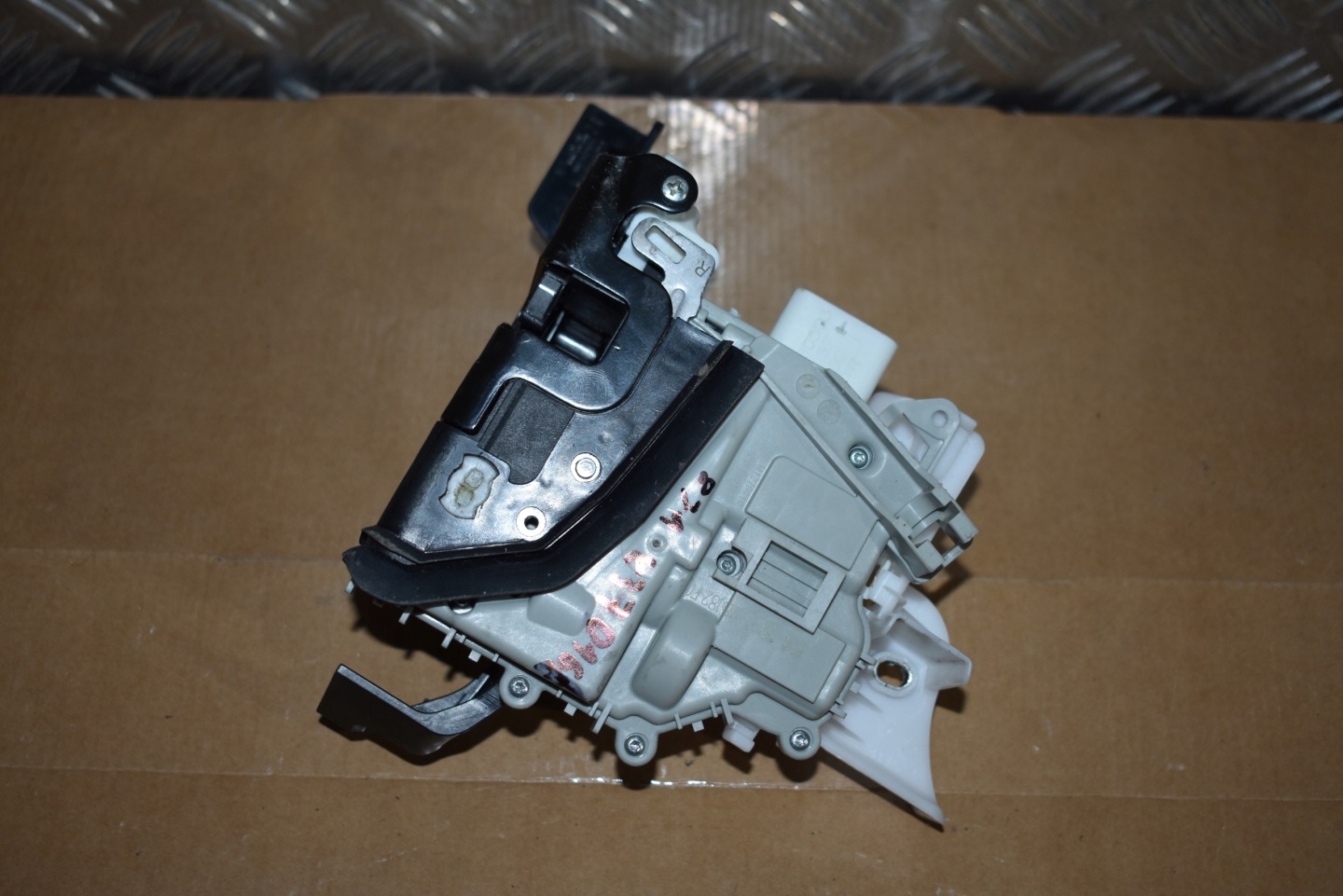 IDEALNY lock door front right PORSCHE AUDI 1