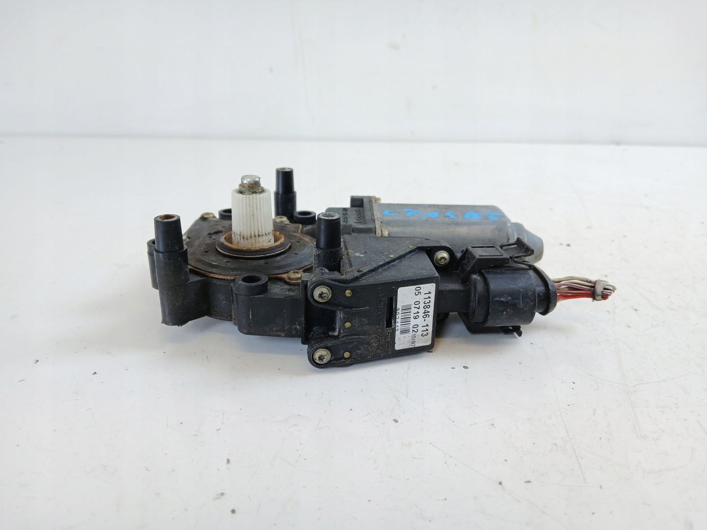 AUDI A4 B5 mini motor windows left front 114185-101