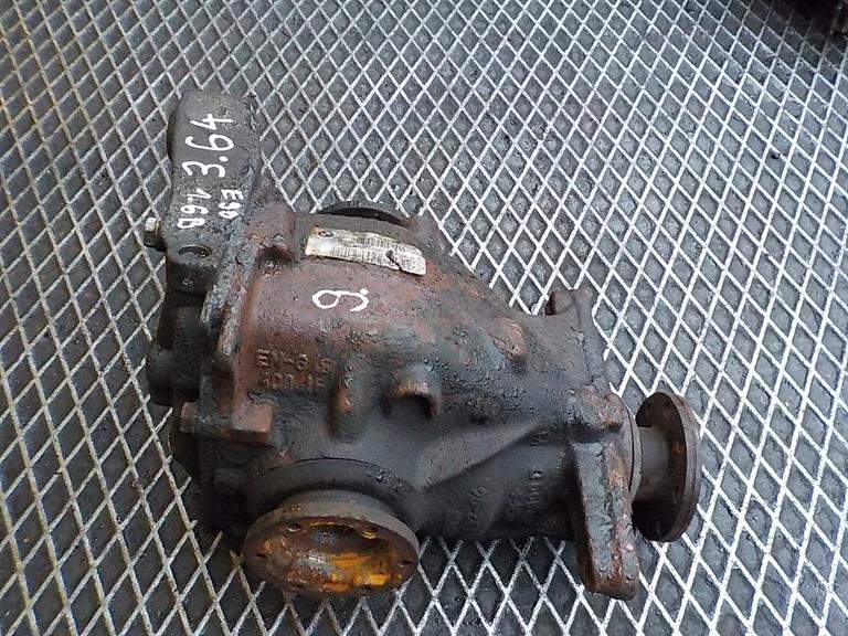 BMW E90 diff 2.0 B differential differential 7519925-04 3.64